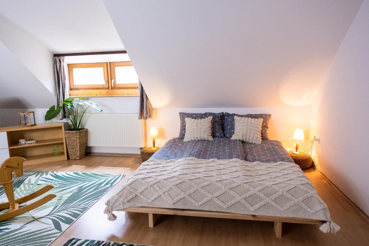 Sziklai Apartman Veszprém Εξωτερικό φωτογραφία