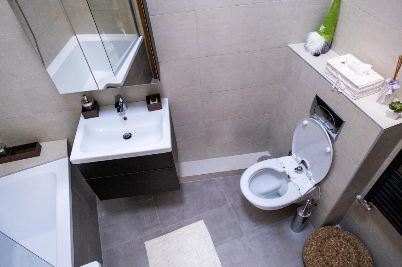 Sziklai Apartman Veszprém Εξωτερικό φωτογραφία